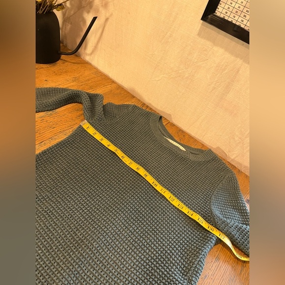 Max Studio Textured Knit Sweater - Size S - Picture 3 of 9